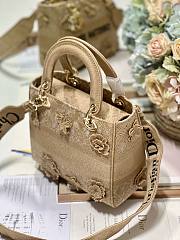 Dior Lady D-lite medium beige flower embroidery bag - 6