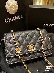 Chanel Woc flower CC Grained Black Calfskin Bag - 6