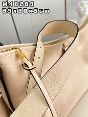 Louis Vuitton Large Carryall Cream Bag - 5