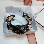 Chanel pearl headband  - 2