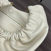 Loewe Squeeze small white leather bag - 3