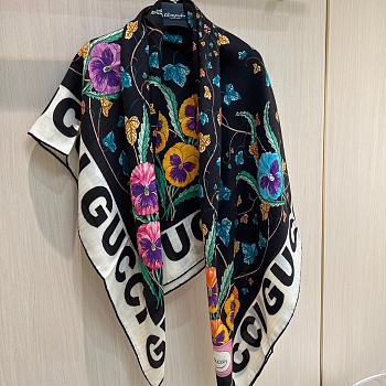 Gucci Floral print silk scarf 