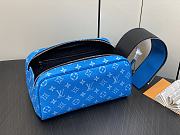 Louis Vuitton Dopp Kit Toiletry blue leather pouch  - 3