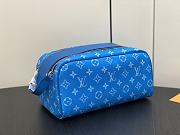 Louis Vuitton Dopp Kit Toiletry blue leather pouch  - 2