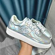 Chanel silver patent trainers  - 6