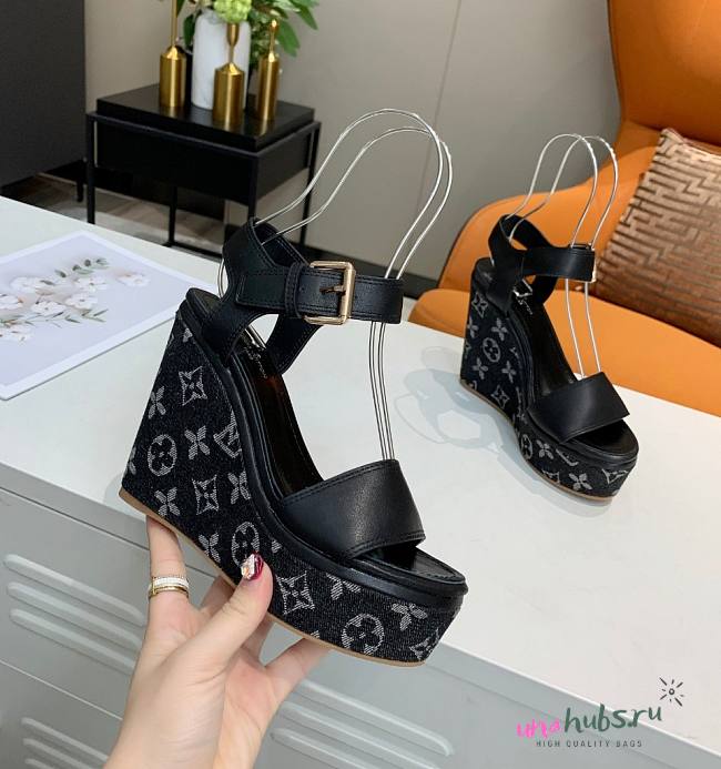 Louis Vuitton black denim heeled sandals 10cm - 1