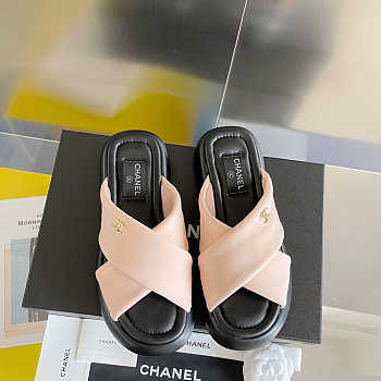Chanel cream cross logo slippers