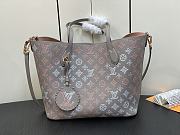 Louis Vuitton Blossom MM Mahina Leather M23387 Bag - 1