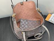 Louis Vuitton Blossom MM Mahina Leather M23387 Bag - 4