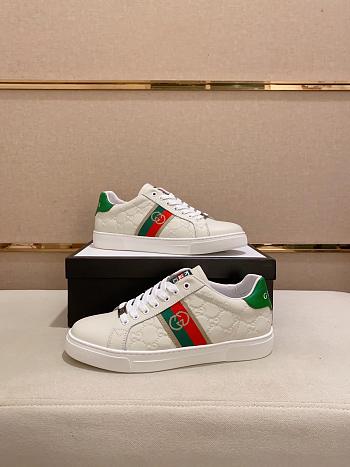 Gucci Men White Shoes 04