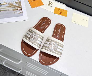 Louis Vuitton Lock It White Sandal