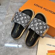 Louis Vuitton Pool Pillow Black Flat  - 3