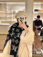 Louis Vuitton Monogram Wool Black Scarf - 2