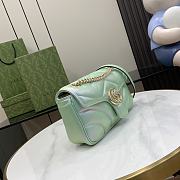 Gucci marmont medium green iridescent leather bag - 6