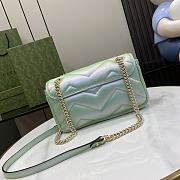 Gucci marmont medium green iridescent leather bag - 4