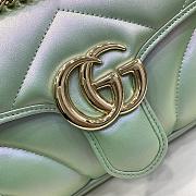 Gucci marmont medium green iridescent leather bag - 2