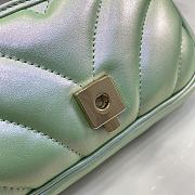 Gucci marmont mini green iridescent leather bag - 3