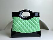 Chanel 23A patent green leather 31 bag - 3