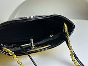 Chanel 23A patent yellow leather 31 bag - 2