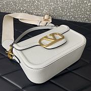 Valentino Garavani Loco white shoulder bag - 5