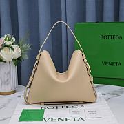 Bottega Veneta Cradle Beige Leather Bag - 4