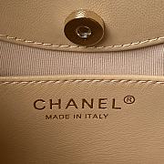 Chanel 23A beige leather 31 bag - 5