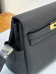 Hermes messenger 25 black togo gold hardware bag  - 4