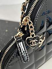 Chanel 23S double heart clutch - 2