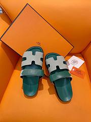 Hermes Chypre green leather sandal - 5