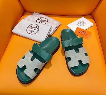Hermes Chypre green leather sandal