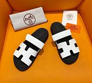 Hermes Chypre white/ black leather sandal - 1