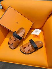Hermes Chypre black/ brown leather sandal - 2