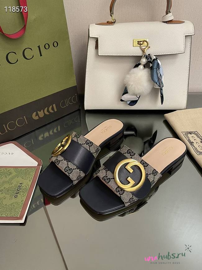 Gucci vintage blue slippers  - 1