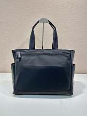 Prada saffiano leather and re-nylon tote bag - 2