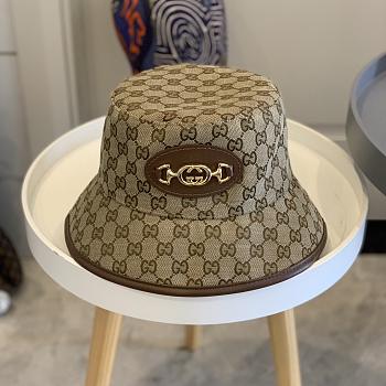 Gucci brown hat 