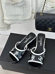 Chanel black/white mules - 3