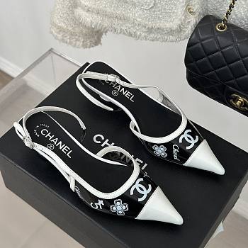 Chanel white/black slingback leather mules