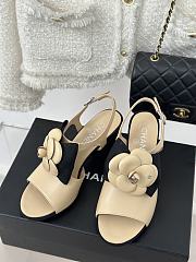 Chanel beige camellia flower flatform heel - 3