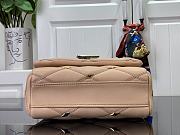 Louis Vuitton M24151 GO-14 MM beige leather bag  - 6