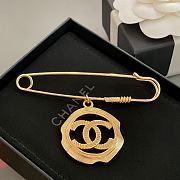 Chanel brooch 03 - 5