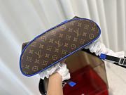 Louis Vuitton M46814 New Christopher MM blue backpack - 5