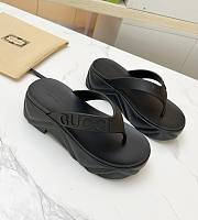 Gucci Black Platform Flat Flop - 1