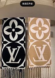 Louis Vuitton Logo Wool Scarf in Brown ( 3 colors) - 3