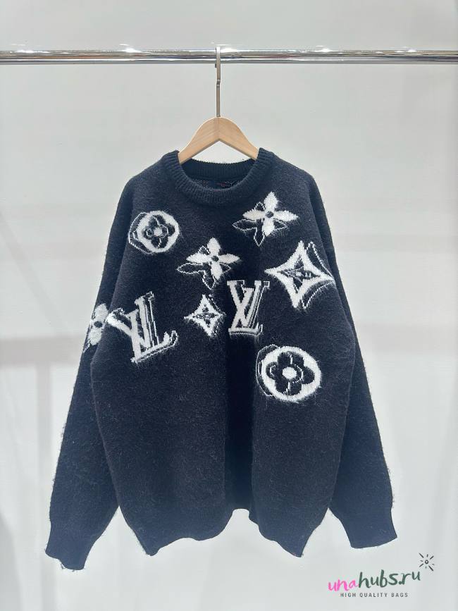 Louis Vuitton black knit sweater - 1