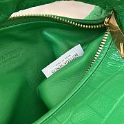 Bottega Veneta green crocodile skin bag - 2