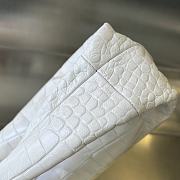 Bottega Veneta white crocodile skin bag - 4