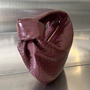 Bottega Veneta red crocodile skin bag - 6