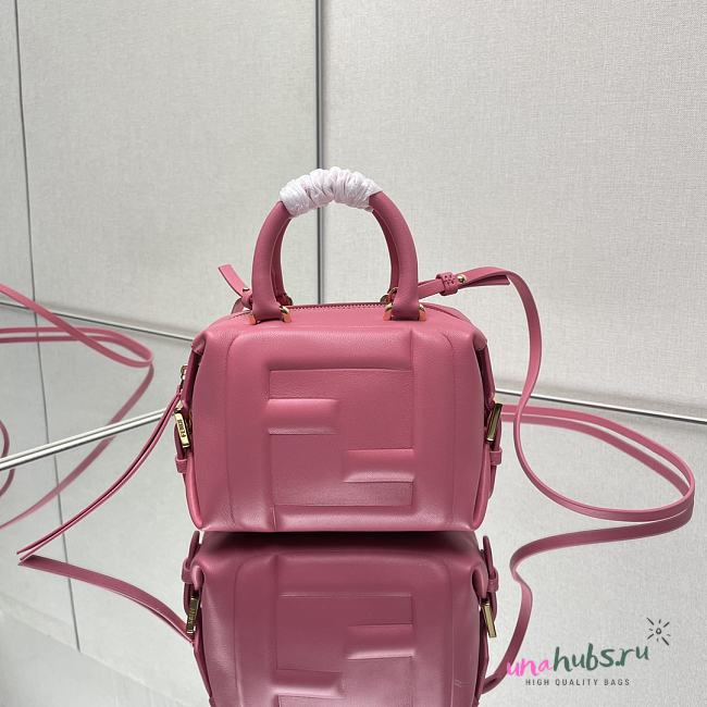 Fendi Cube-shaped mini pink bag - 1