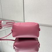 Fendi Cube-shaped mini pink bag - 6