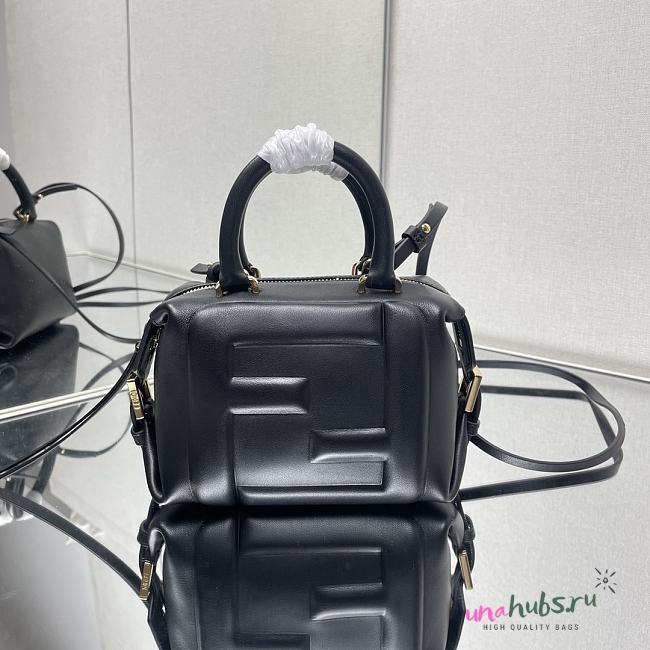 Fendi Cube-shaped mini black bag - 1